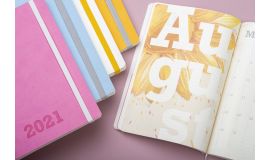 Maßgeschneiderte Kunstleder-Kalender