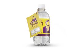 Visitenkarte mit Pfefferminz für Wasserflasche